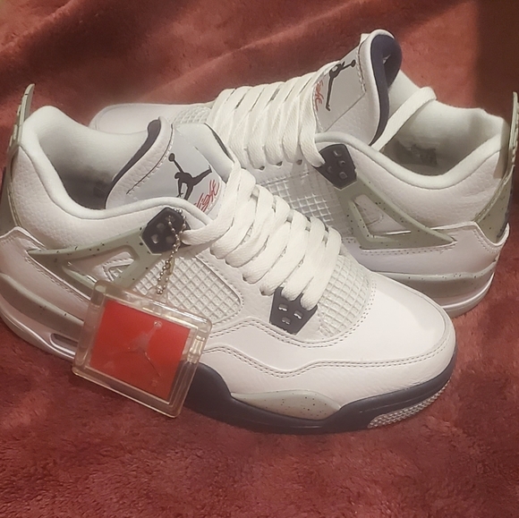 New navy blue Jordan 4s - Picture 4 of 5